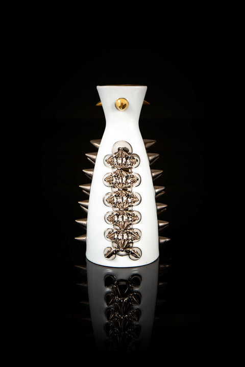 SPIKY SAKE BOTTLE 0621-LXⅣ|古賀崇洋(別角度)