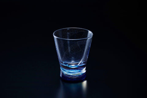 10^30 m Rock Glass | Mieko Noguchi