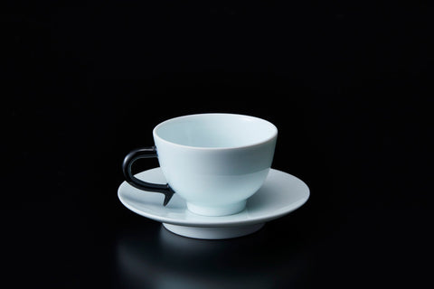 Coffee cup with needle | Yuki Inoue (alternate view)