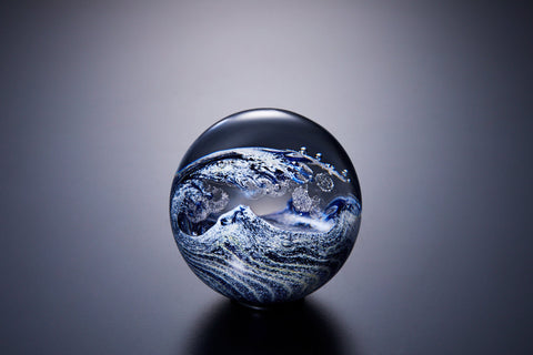 Hokusai Orb, Under the Wave | Mieko Noguchi