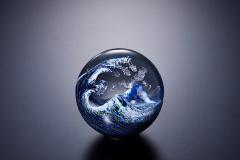 Hokusai Orb, Under the Wave | Mieko Noguchi