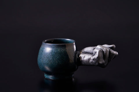 Fist Bump Cup | Yoshiaki Imamura