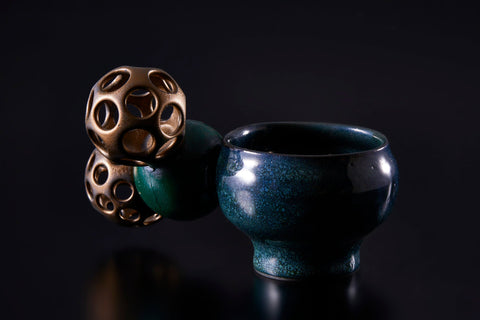 Knobnobnob | Yoshiaki Imamura (alternate view)