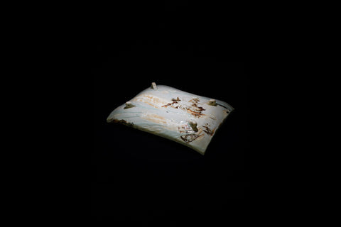Iron-Painted Manaita Plate 'Cloud' | Ryotaro Kato (alternate view)