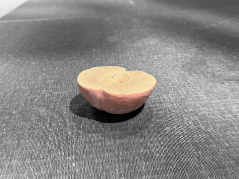 Lid Rest, White Peach | Tomoyuki Hoshino (alternate view)