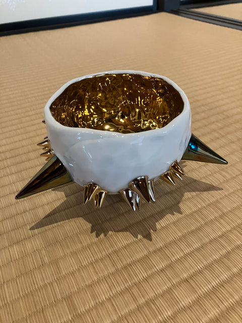 SPIKY TEA BOWL | Takahiro Koga
