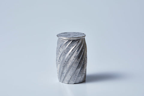 プラチナ呉須茶器|高橋奈己