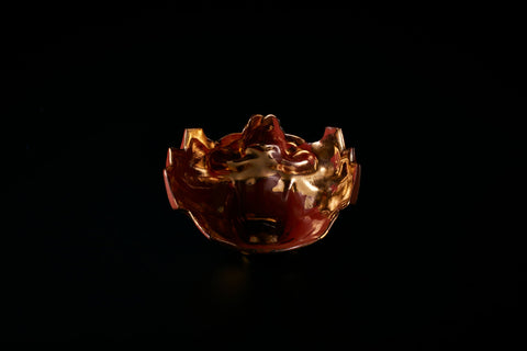 頬鎧盃　虎形　紅金｜古賀崇洋（別角度）