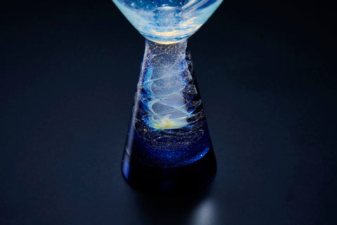 10^30 m Champagne Glass | Mieko Noguchi (alternate view)