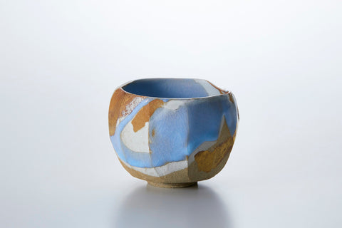 Tea Bowl, Geppaku Glaze, Flowing, Gold Overglaze | Housai Matsubayashi (alternate view)
