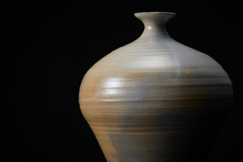 Flower Vase, Crimson Deer-Back Glaze | Housai Matsubayashi (alternate view)