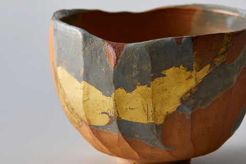 Tea Bowl, Crimson Deer-Back Glaze with Gold | Housai Matsubayashi (alternate view)