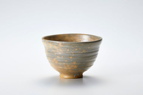 Tea Bowl, Crimson Kaze Glaze, Hakeme (Brush-Marked) | Housai Matsubayashi (alternate view)