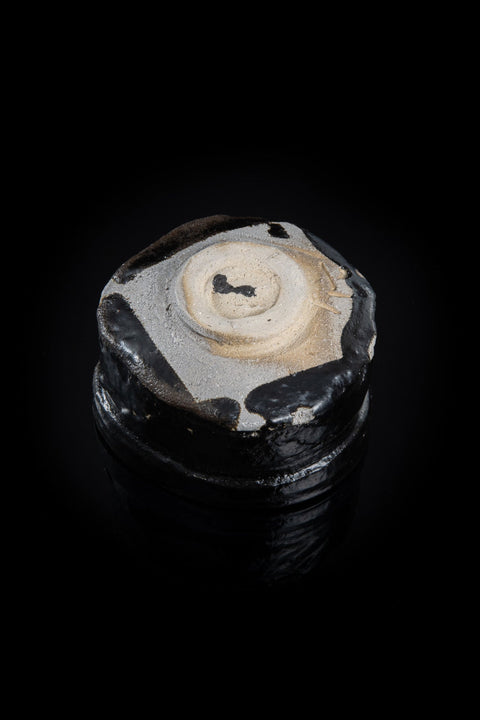 Oribe-Black Tea Bowl | Ryotaro Kato (alternate view)