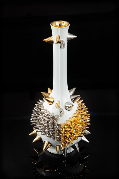 SPIKY VASE M｜古賀崇洋（別角度）