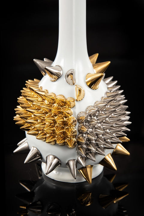 SPIKY VASE M｜古賀崇洋（別角度）