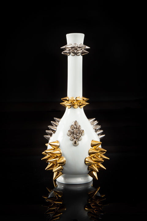 SPIKY VASE M｜古賀崇洋（別角度）