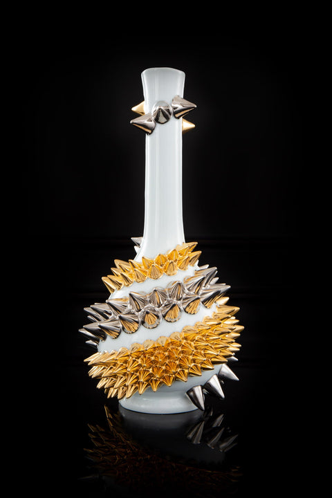 SPIKY VASE M｜古賀崇洋（別角度）