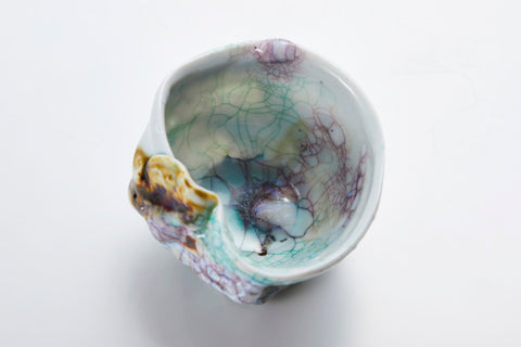 Lacquer-Filled Crackle, White Porcelain Guinomi (Sake Cup) | Kodai Ujiie (alternate view)