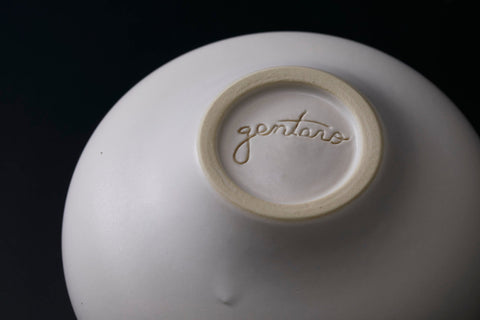 White Skin | Gentaro Yokoyama (alternate view)