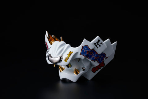 Hoyoroi-hai, Man-Tiger Form, White Graffiti | Takahiro Koga (alternate view)