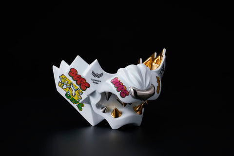 Hoyoroi-hai, Man-Tiger Form, White Graffiti | Takahiro Koga (alternate view)