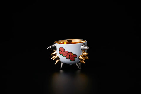 SPIKY SAKE CUP graffiti｜古賀崇洋（別角度）