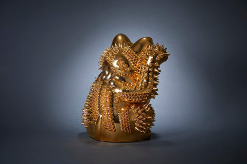 NEO MANEKINEKO Gold｜古賀崇洋（別角度）