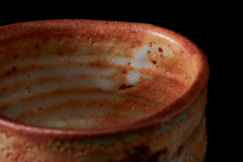 Madder-Red Shino Tea Bowl | Ryotaro Kato (alternate view)