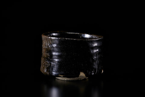 Hikidashi-guro Tea Bowl | Ryotaro Kato (alternate view)
