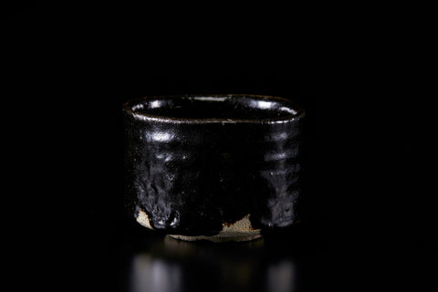 Hikidashi-guro Tea Bowl | Ryotaro Kato (alternate view)