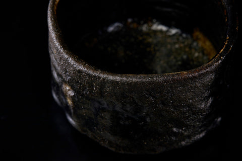 Hikidashi-guro Tea Bowl | Ryotaro Kato (alternate view)