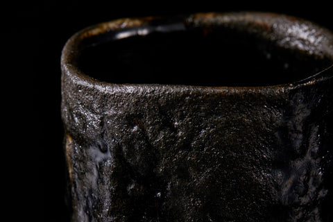 Hikidashi-guro Tea Bowl | Ryotaro Kato (alternate view)