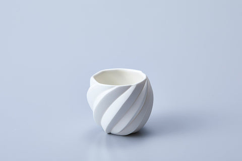 White Porcelain Sake Cup | Nami Takahashi