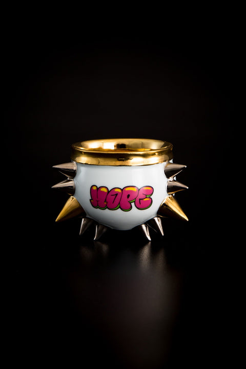 SPIKY SAKE CUP graffiti｜古賀崇洋（別角度）