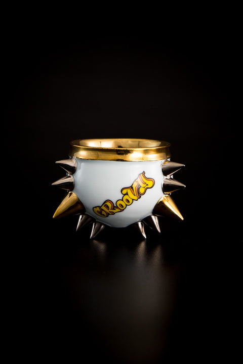 SPIKY SAKE CUP graffiti｜古賀崇洋（別角度）