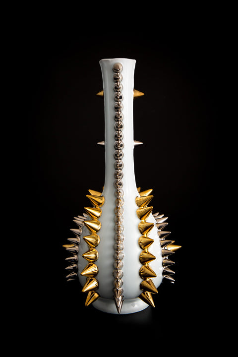 SPIKY VASE M｜古賀崇洋（別角度）