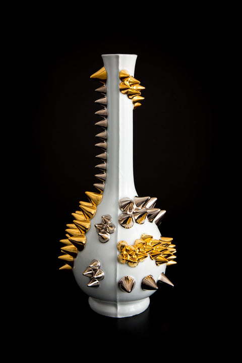 SPIKY VASE M｜古賀崇洋（別角度）
