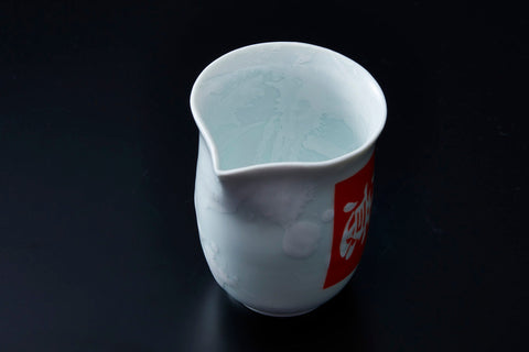 Dripping Katakuchi with fragile tag | Yuki Inoue (alternate view)
