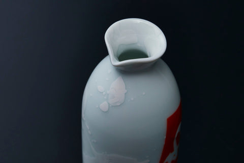 Dripping Tokkuri with fragile tag | Yuki Inoue (alternate view)