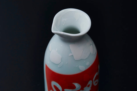 Dripping Tokkuri with fragile tag | Yuki Inoue (alternate view)