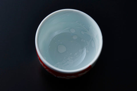 Dripping Guinomi with fragile tag｜井上祐希（別角度）
