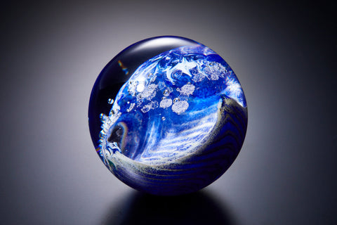 Hokusai Orb, Under the Wave | Mieko Noguchi (alternate view)