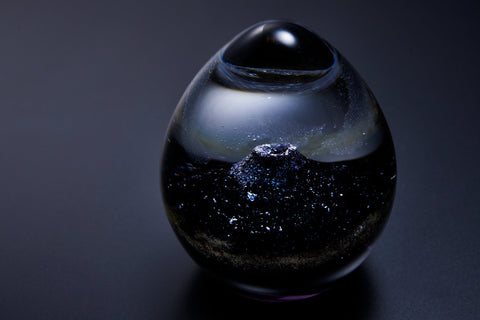 A Hundred Views of Fuji, Iridescence | Mieko Noguchi (alternate view)