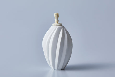 White Porcelain Furidashi Flask | Nami Takahashi (alternate view)