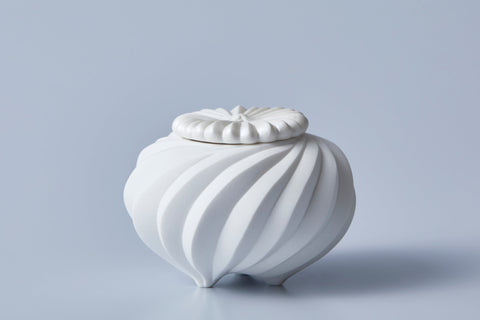 Pearl Tea Set | Nami Takahashi (alternate view)