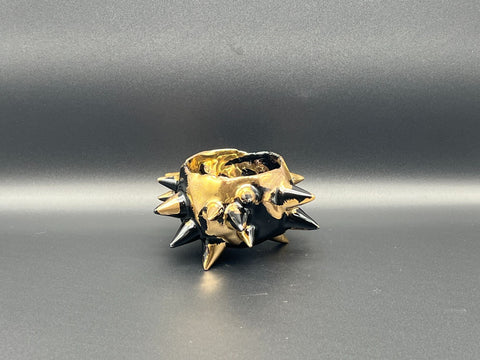 SPIKY SAKE CUP｜古賀崇洋