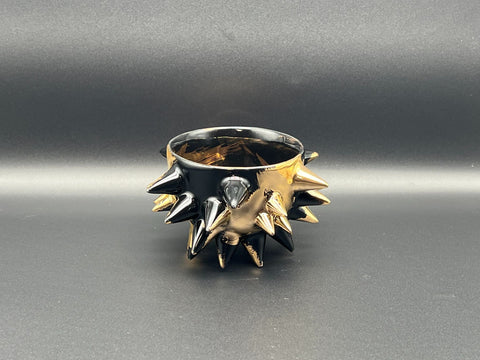 SPIKY SAKE CUP｜古賀崇洋