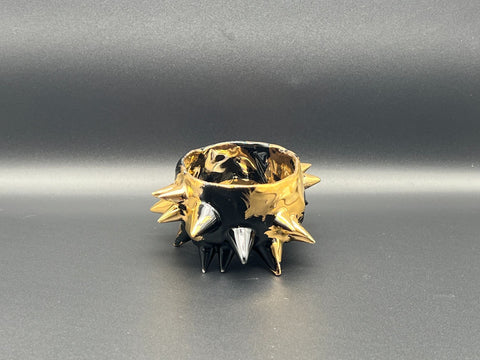 SPIKY SAKE CUP｜古賀崇洋