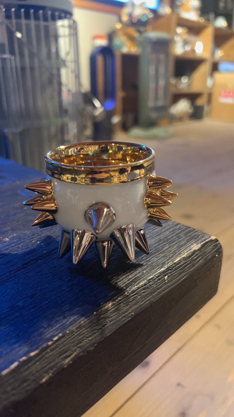 Spiky Cup & Spiky Pot｜古賀崇洋（別角度）